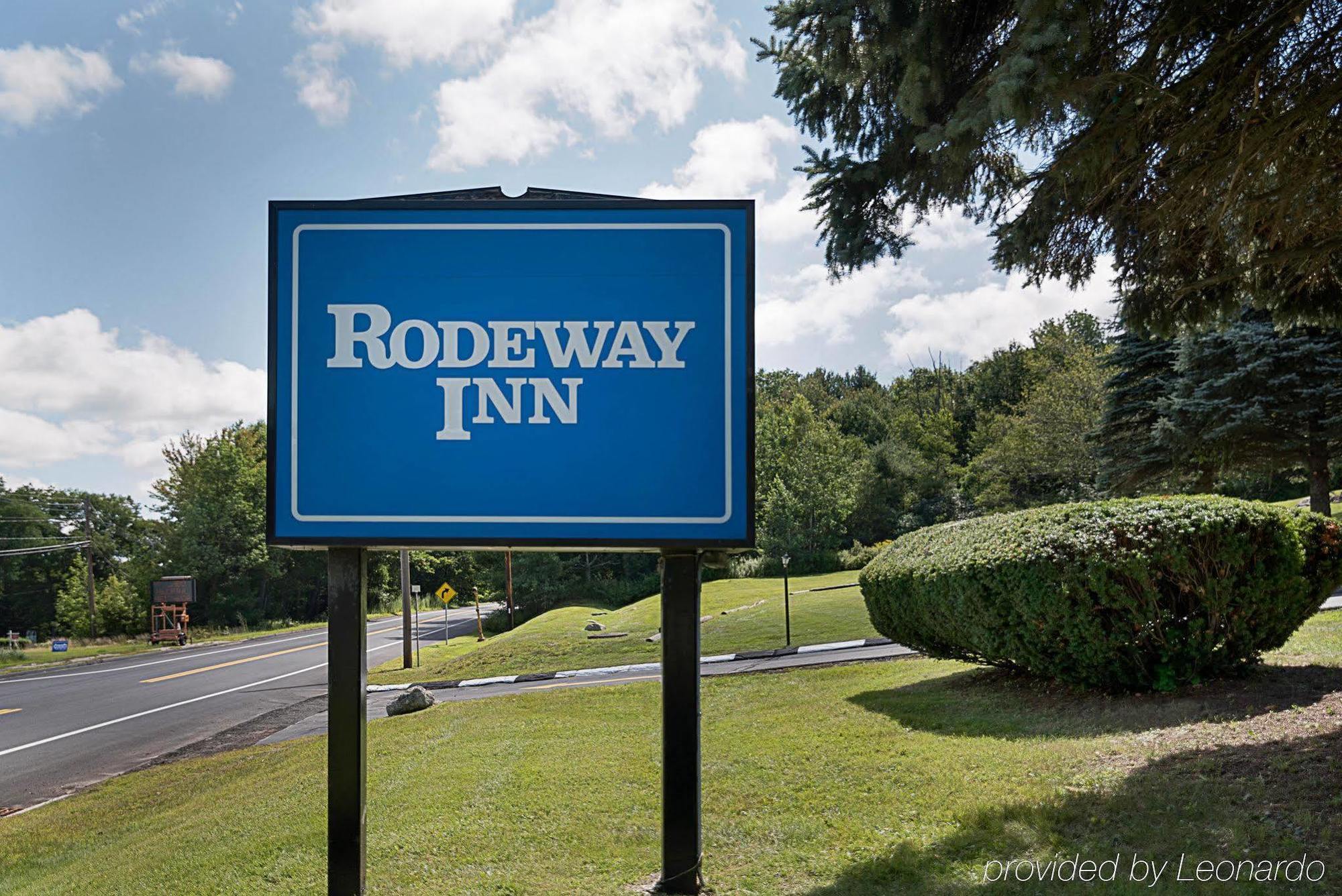 Rodeway Inn Westminster Bagian luar foto